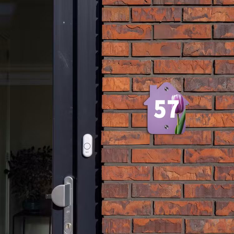 Paarse tulp - Traditioneel Naambord Huisje klein -sfeer2