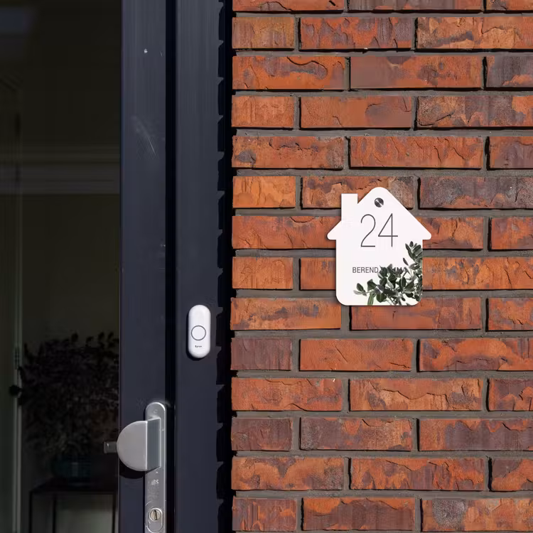 Wit met bladeren - Klassiek Naambord Huisje klein -sfeer2