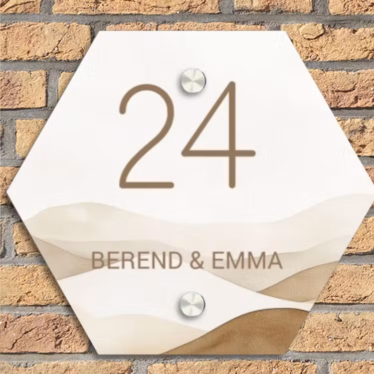 Beige landschap - Klassiek Naambord Hexagon klein -sfeer1