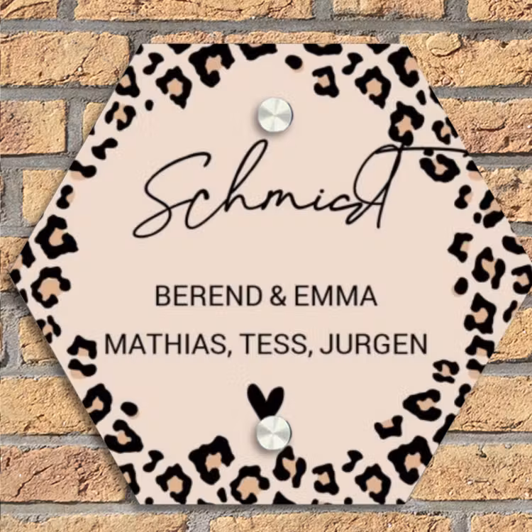 Beige luipaardprint - Sierlijk Naambord Hexagon klein -sfeer1
