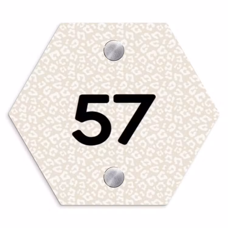 Beige panterprint - Traditioneel Naambord Hexagon klein -3d
