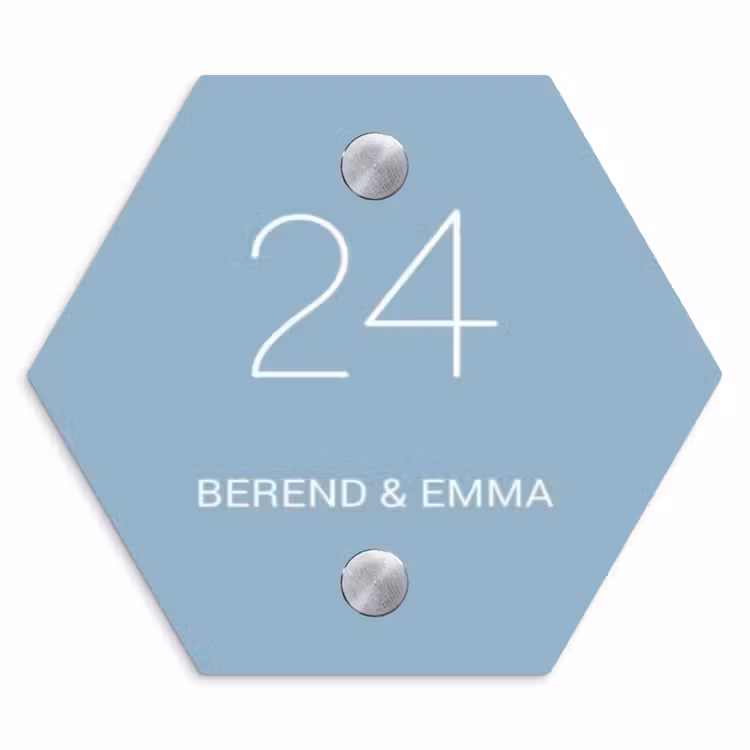 Effen - Lichtblauw - Klassiek Naambord Hexagon klein -3d