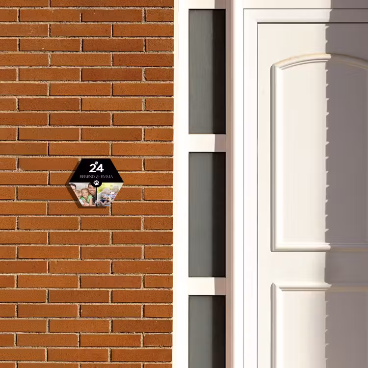 Gezinsportret zwart - Klassiek Naambord Hexagon klein -sfeer3-hexagon-XS