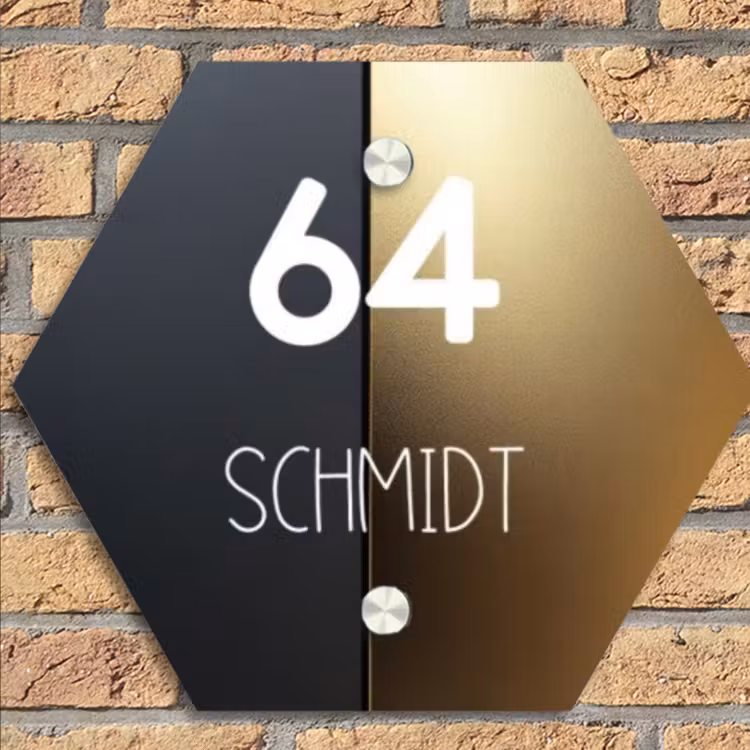 Half goud zwart - Modern Naambord Hexagon klein -sfeer1