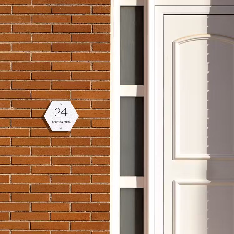 Lichtgrijs luipaard - Klassiek Naambord Hexagon klein -sfeer3-hexagon-XS