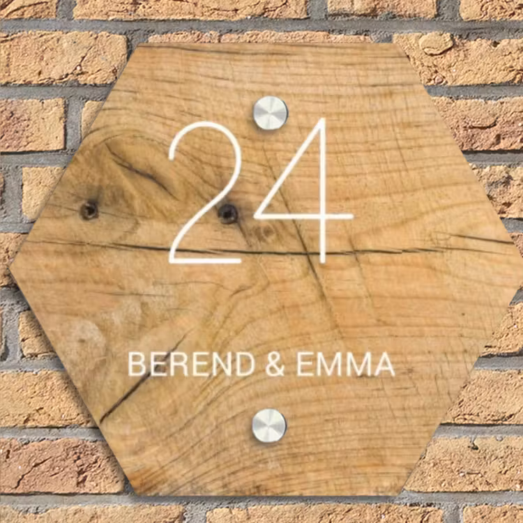 Hout - Klassiek Naambord Hexagon klein -sfeer1