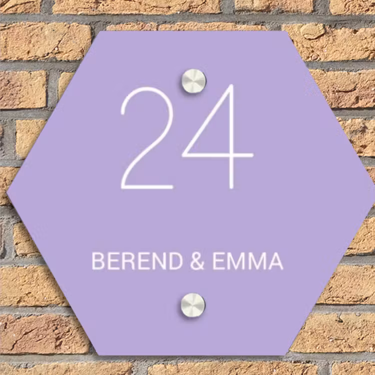 Effen - Lila - Klassiek Naambord Hexagon klein -sfeer1