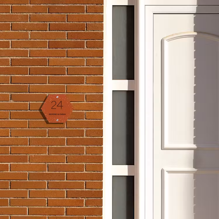 Roestbruin met stippen - Klassiek Naambord Hexagon klein -sfeer3-hexagon-XS