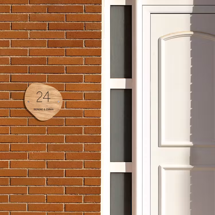 Licht hout - Klassiek Naambord Organisch middel -sfeer3