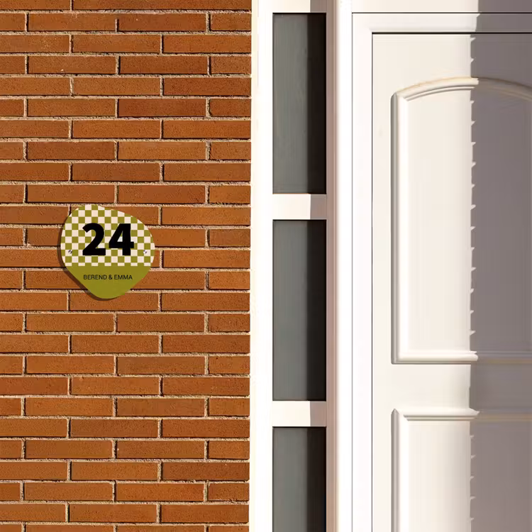 Olijfgroen - Blokjes - Klassiek Naambord Organisch middel -sfeer3