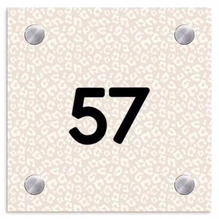 Beige panterprint - Traditioneel Naambord Vierkant klein -3d