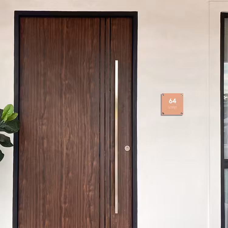 Zalmroze - Modern Naambord Vierkant klein -sfeer10-XS