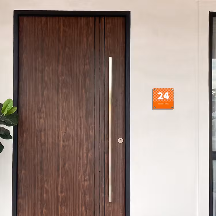 Oranje - Blokjes - Klassiek Naambord Vierkant klein -sfeer10-XS