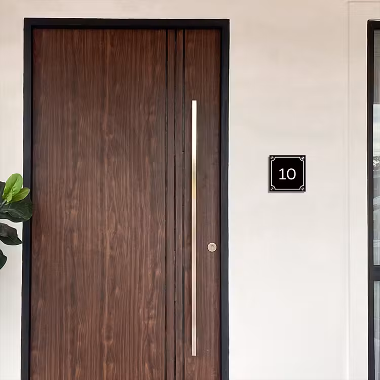 Zwart - Kader - Regulier Naambord Vierkant klein -sfeer10-XS