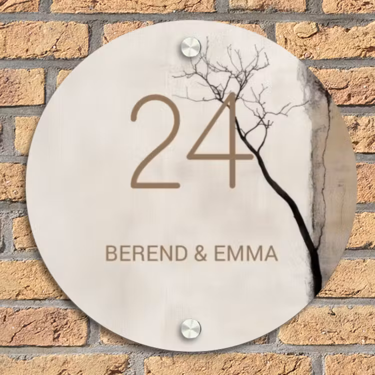 Boomsilhouet beige achtergrond - Klassiek Naambord Rond klein -sfeer1