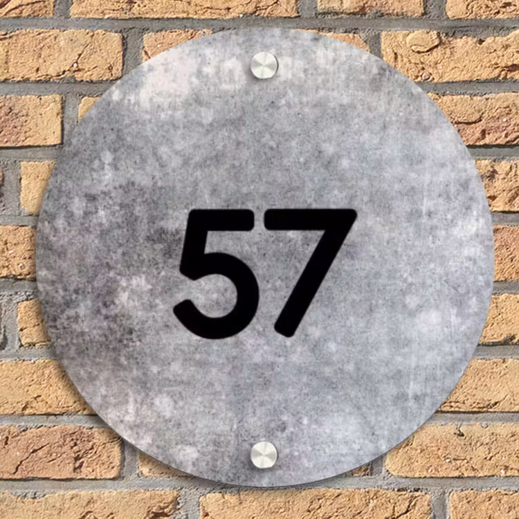 Beton - Traditioneel Naambord Rond klein -sfeer1