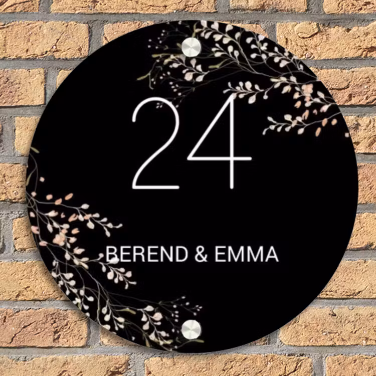 Botanisch - Zwart - Klassiek Naambord Rond klein -sfeer1