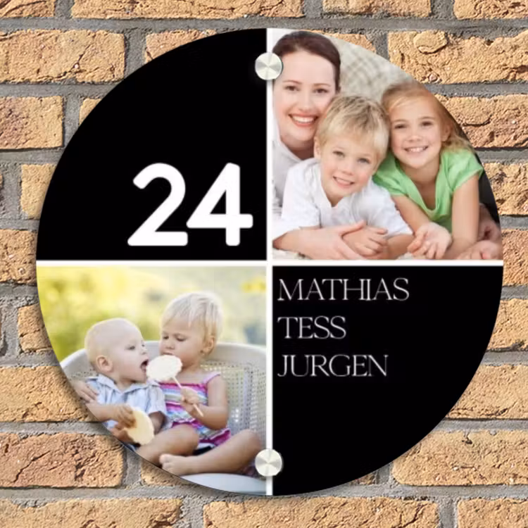 Familieportret strak zwart - Klassiek Naambord Rond klein -sfeer1