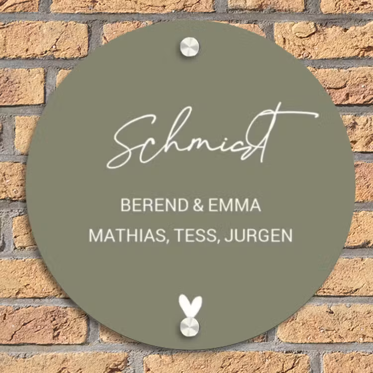 Olijfgroen - Sierlijk Naambord Rond klein -sfeer1
