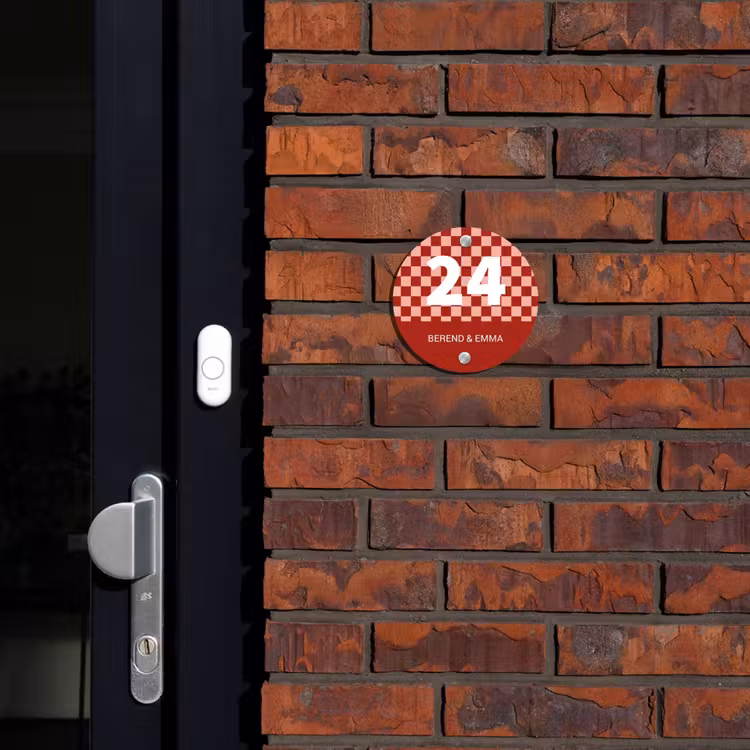 Rood - Blokjes - Klassiek Naambord Rond klein -sfeer1-rond-XS