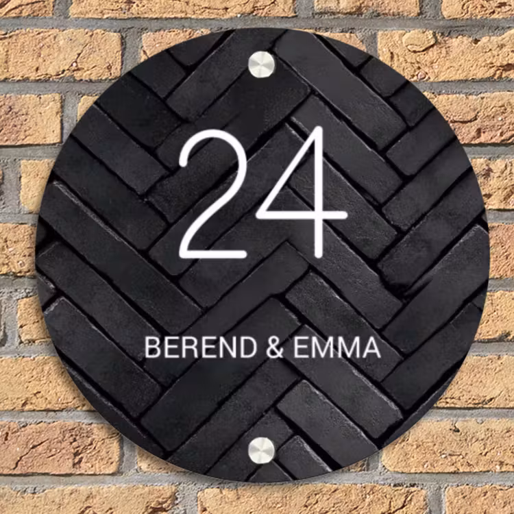 Zwarte tegels - Klassiek Naambord Rond klein -sfeer1