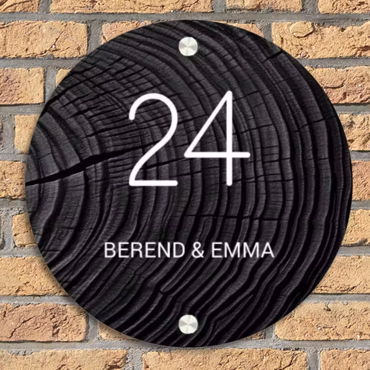 Zwarte houten nerf - Klassiek Naambord Rond klein -sfeer1