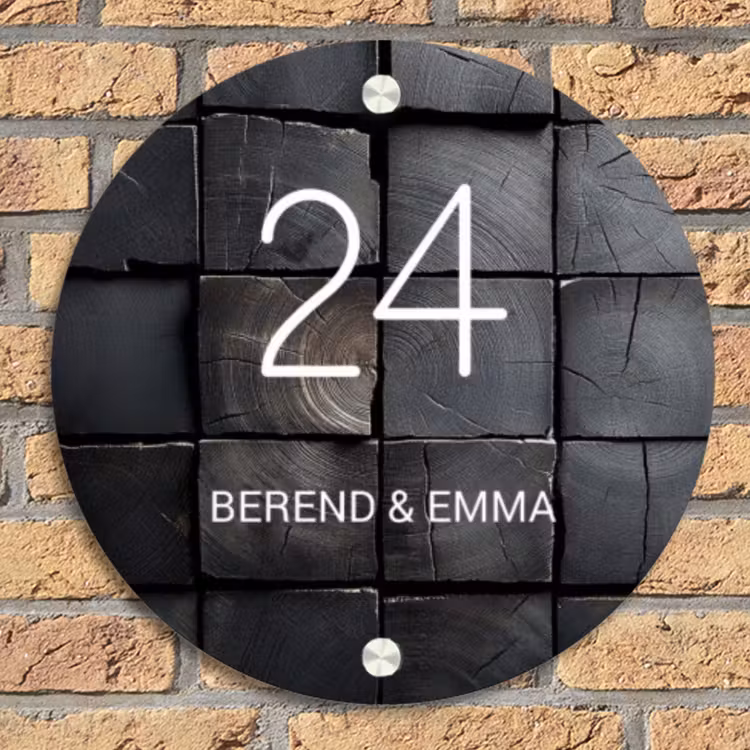 Zwarte houtblokken - Klassiek Naambord Rond klein -sfeer1