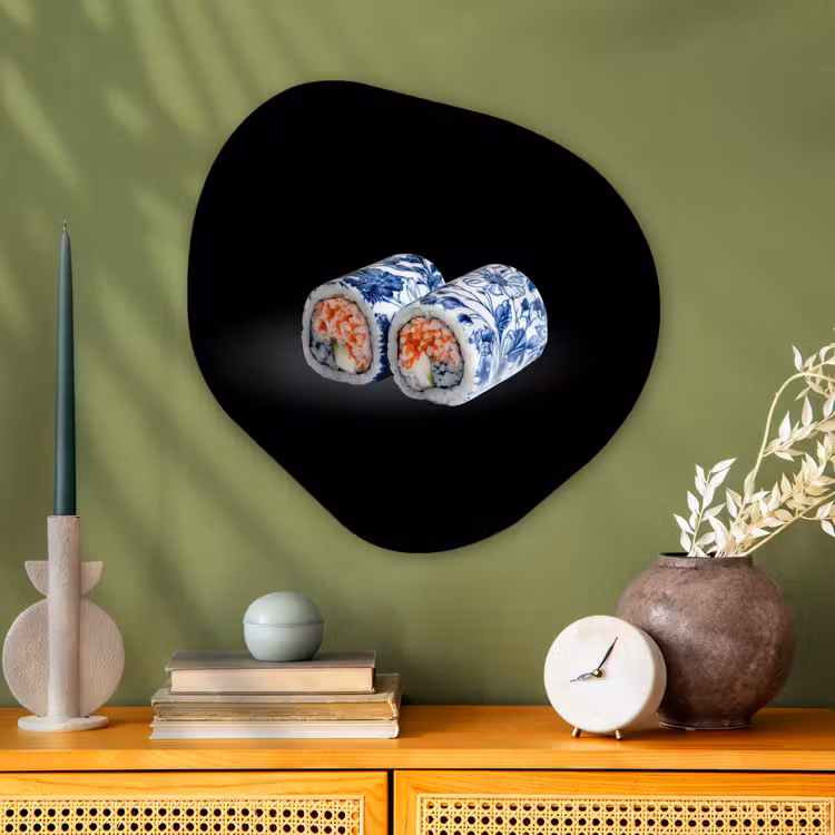 Sushi - Delfts blauw - Rijst - Vis - Elegant Wandcirkel Organisch Aluminium middel -sfeer2