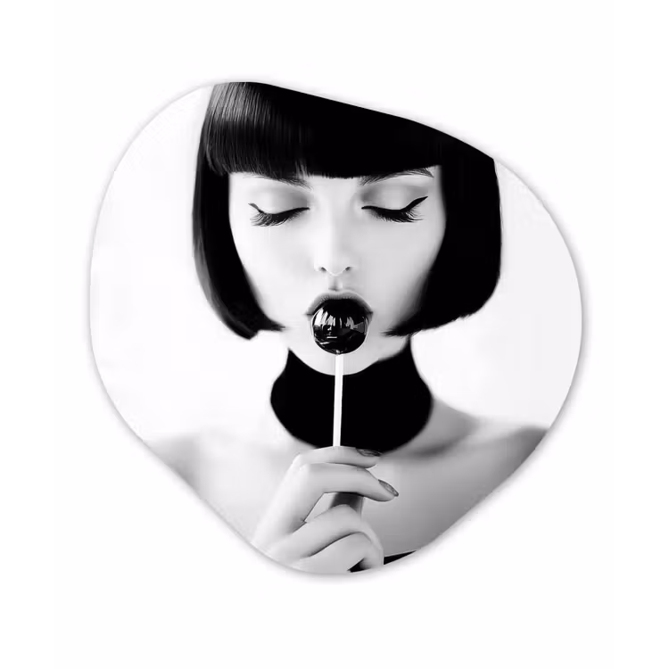 Vrouw - Lolly - Zwart - Wit Wandcirkel Organisch Plexiglas middel -3d