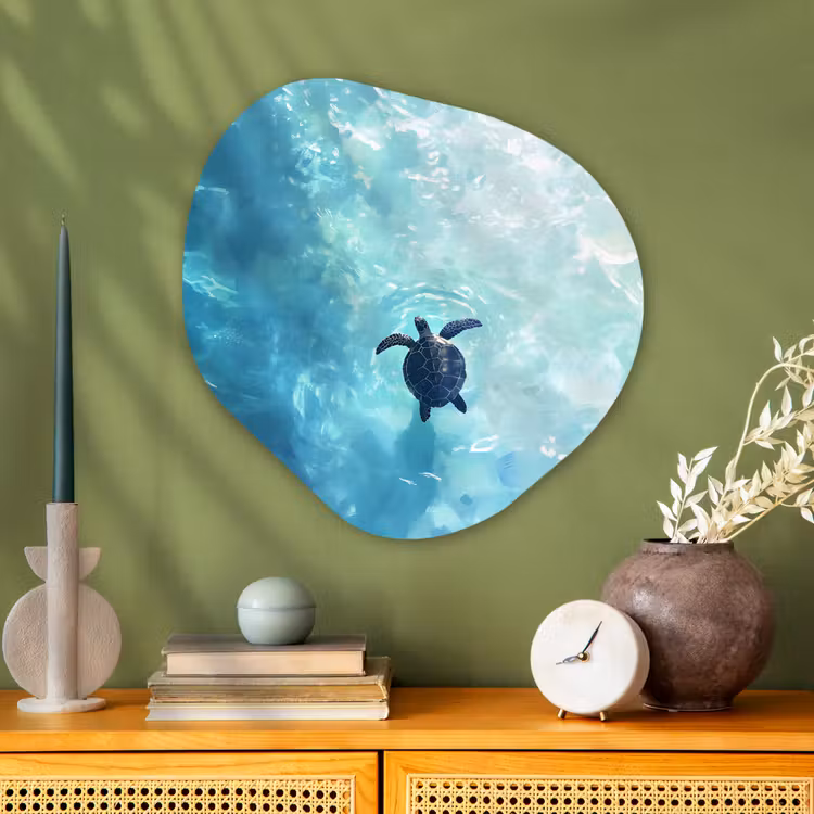 Schildpad - Zee - Blauw - Schittering Wandcirkel Organisch Plexiglas middel -sfeer2