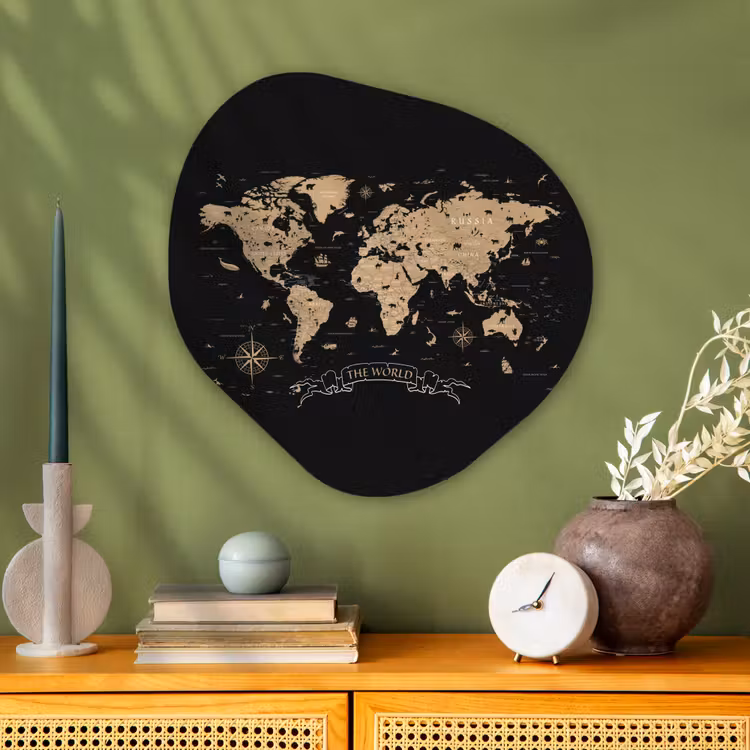 Wereldkaart - Beige - Zwart Wandcirkel Organisch Plexiglas middel -sfeer2