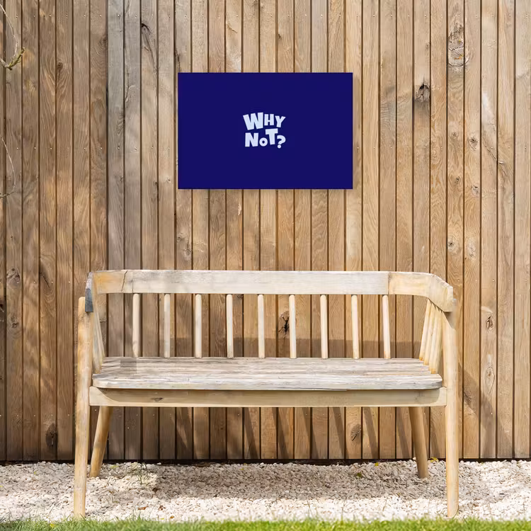 Blauw - Why not - Minimalistisch Tuinposter op houten frame 2 cm dik klein -sfeer4