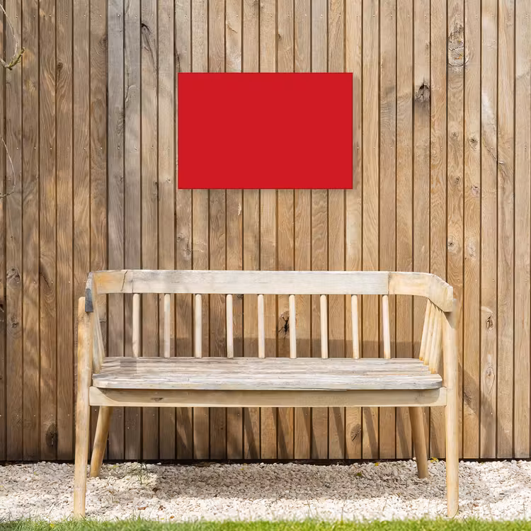 Crimson - Velvet - Rood Tuinposter op houten frame 2 cm dik klein 845 -sfeer4