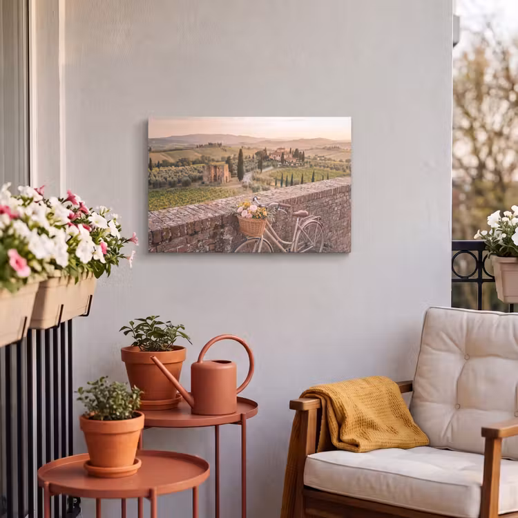 Fiets - Bloemen - Toscane - Landschap - Roze Tuinposter op houten frame 2 cm dik klein -sfeer1