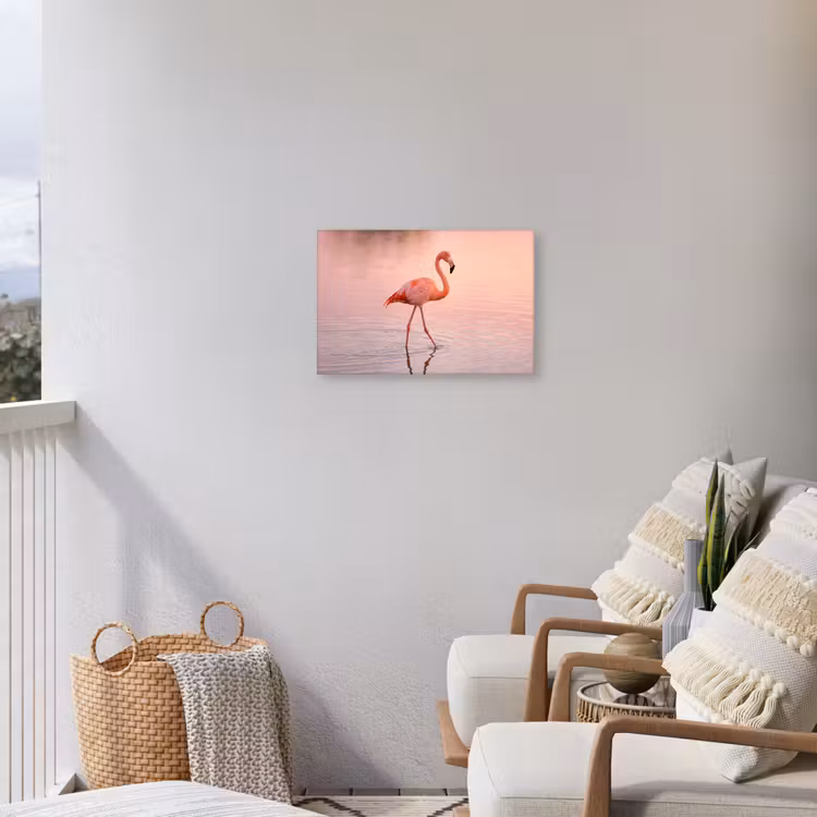 Flamingo - Water - Roze Tuinposter op houten frame 2 cm dik klein -sfeer1