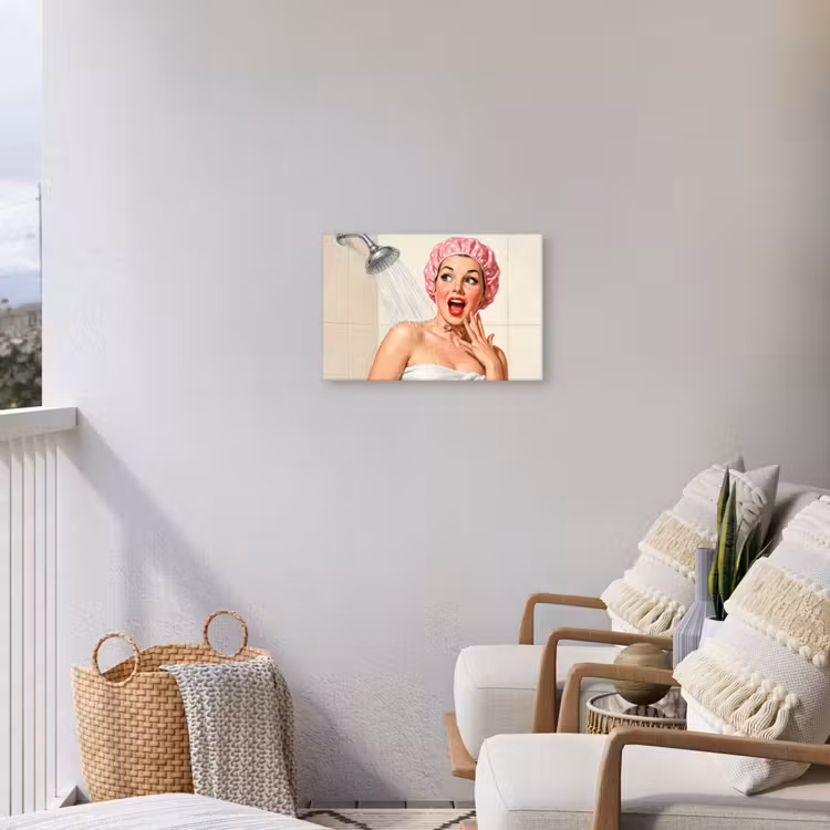 Vrouw - Douche - Roze Tuinposter op houten frame 2 cm dik klein -sfeer1