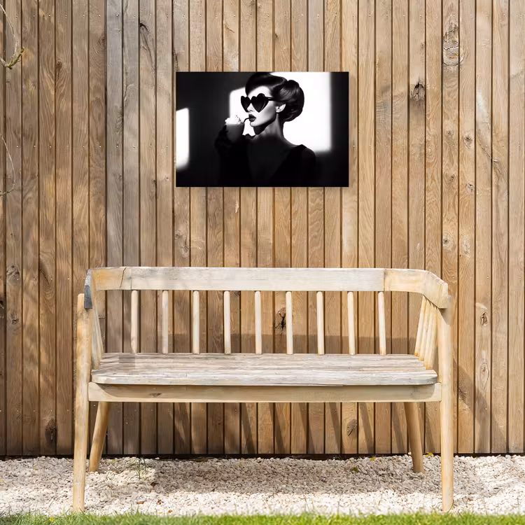 Vrouw - Zwart - Hart Tuinposter op houten frame 2 cm dik klein -sfeer4