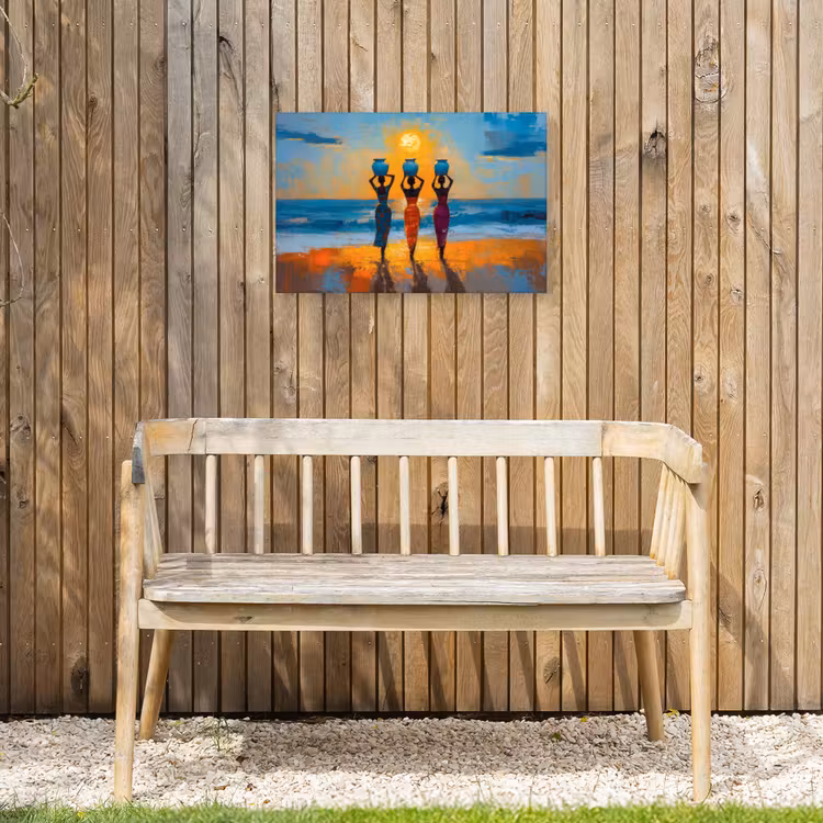 Vrouwen - Strand - Zondsondergang Tuinposter op houten frame 2 cm dik klein -sfeer4