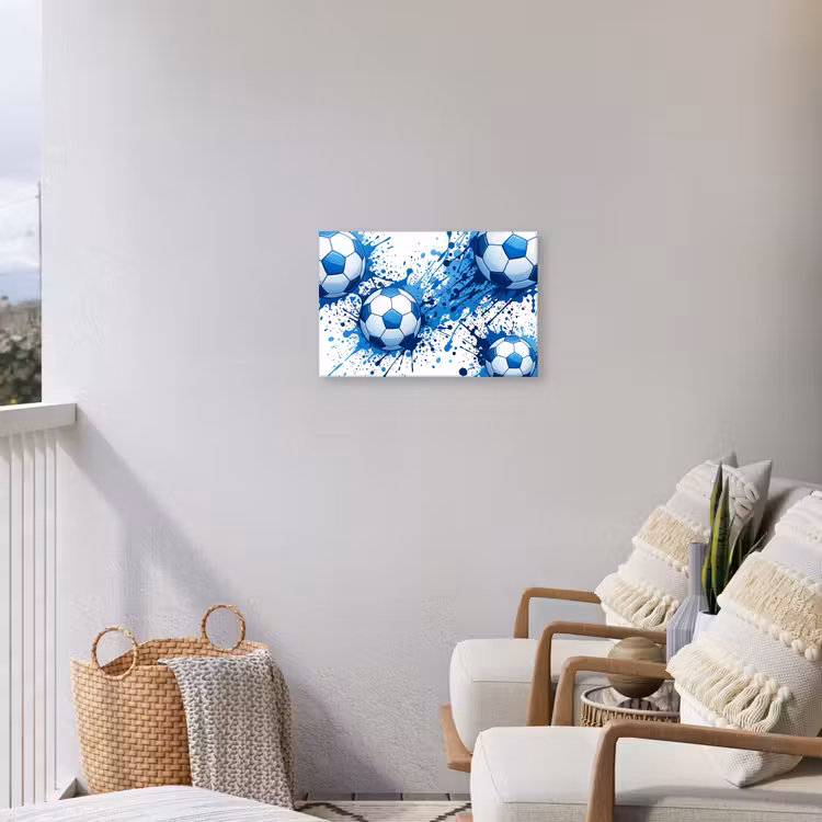 Voetballen - Verf - Sport - Blauw Tuinposter op houten frame 2 cm dik klein -sfeer1