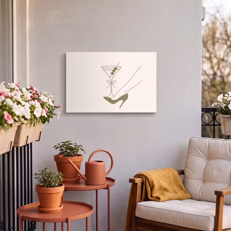 Drank - Martini - Hoge hak - Mode - Groen Tuinposter op houten frame 2 cm dik klein -sfeer1