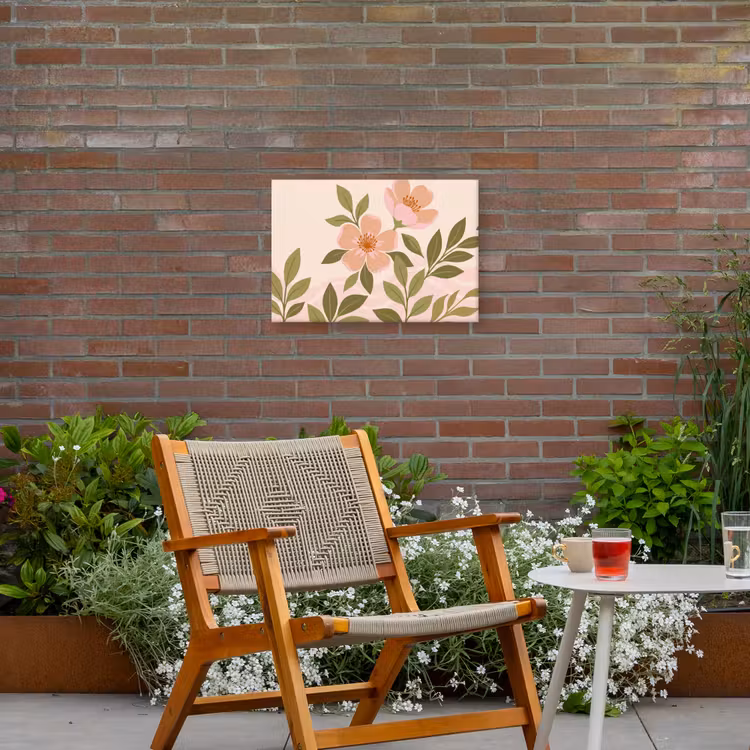 Grafisch - Bloemen - Roze Tuinposter op houten frame 2 cm dik klein -sfeer3
