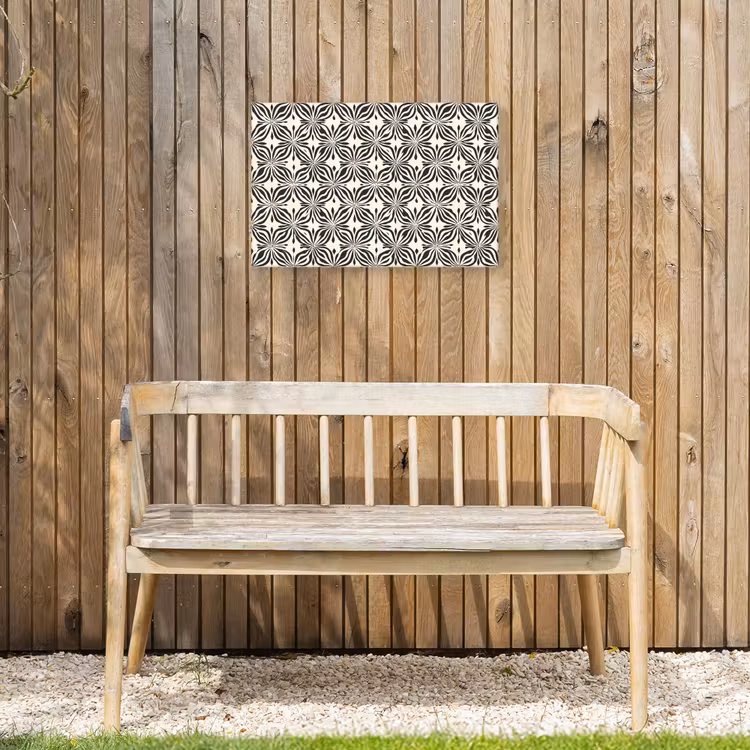 Grafisch - Patroon - Zwart Tuinposter op houten frame 2 cm dik klein 845 -sfeer4
