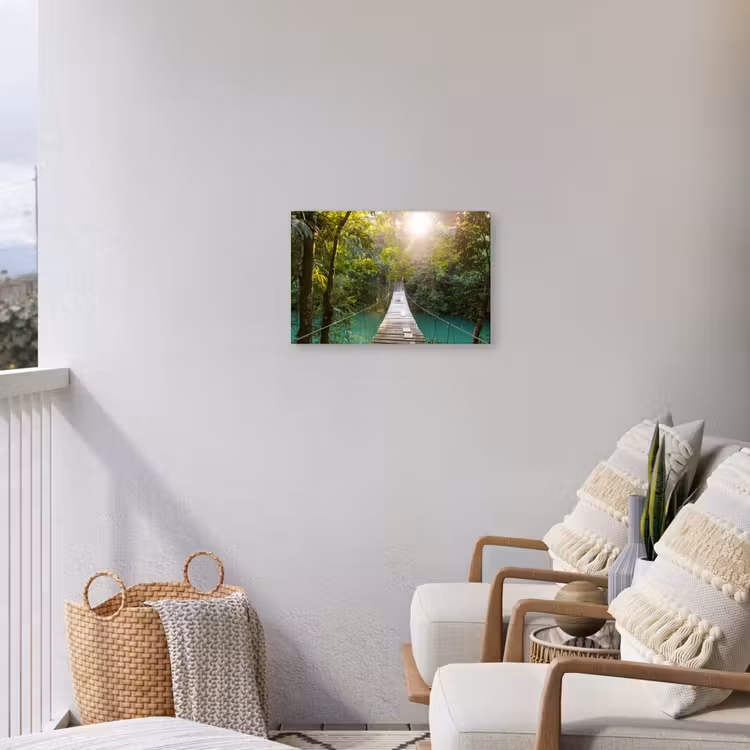 Hangbrug in het Regenwoud Tuinposter op houten frame 2 cm dik klein -sfeer1
