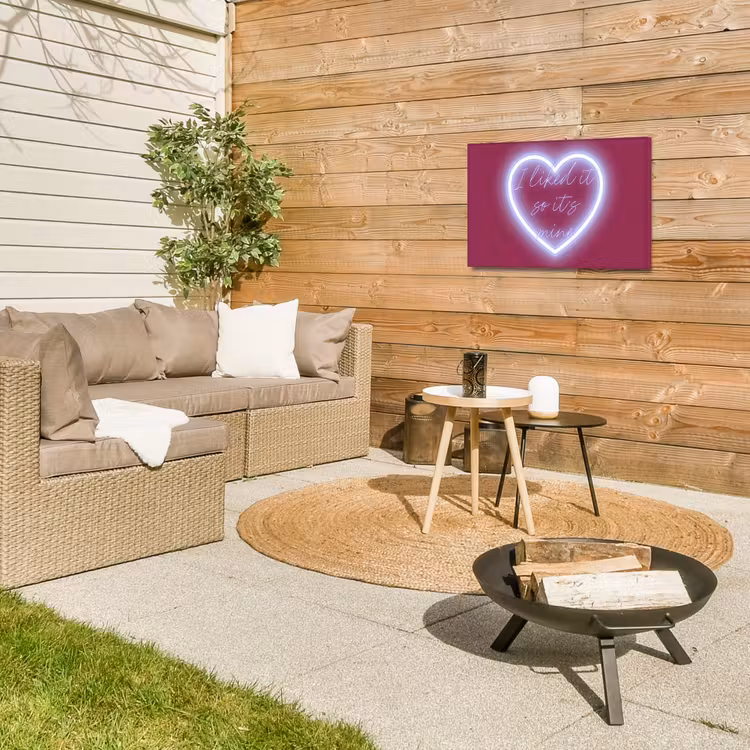 I liked it so it's mine - Neon hart - Roze Tuinposter op houten frame 2 cm dik klein -sfeer2
