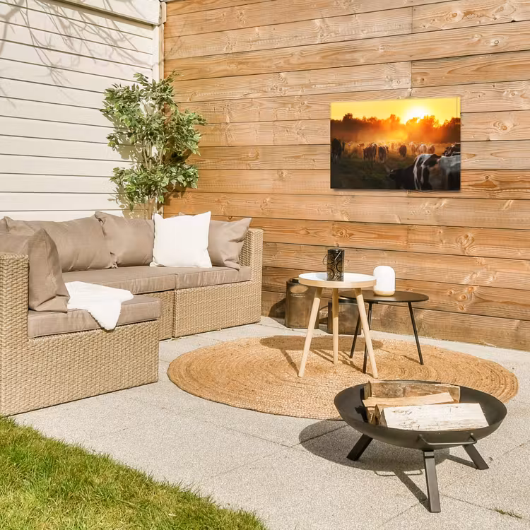 Koeien bij Zonsondergang Tuinposter op houten frame 2 cm dik klein -sfeer2