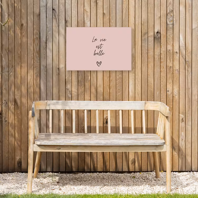 La vie est belle met Hart Tuinposter op houten frame 2 cm dik klein -sfeer4