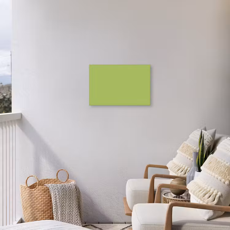 Lime - Glow - Groen Tuinposter op houten frame 2 cm dik klein 845 -sfeer1