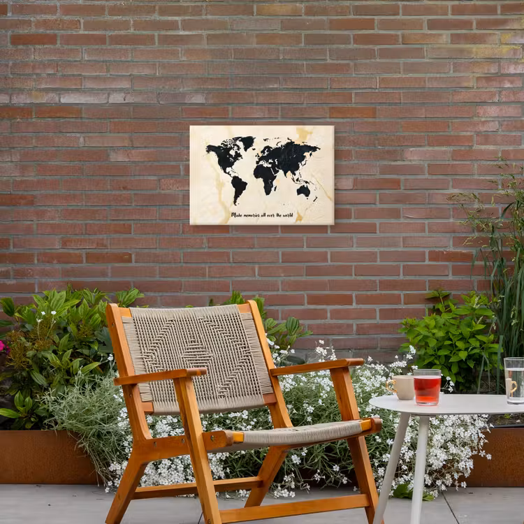 Marmer - Wereldkaart - Goud - Zwart Tuinposter op houten frame 2 cm dik klein -sfeer3