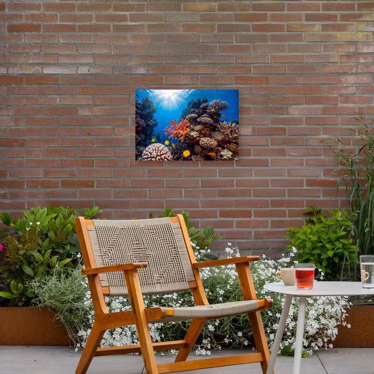 Zee - Koraalrif - Natuur - Levendig - Blauw Tuinposter op houten frame 2 cm dik klein -sfeer3