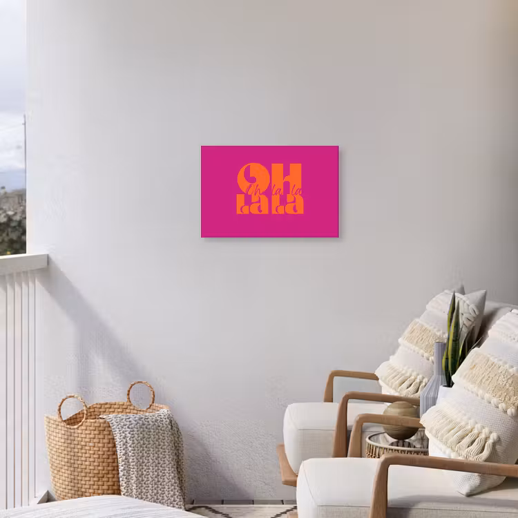 Oh la la - Roze - Oranje - Gestapelde letters Tuinposter op houten frame 2 cm dik klein -sfeer1